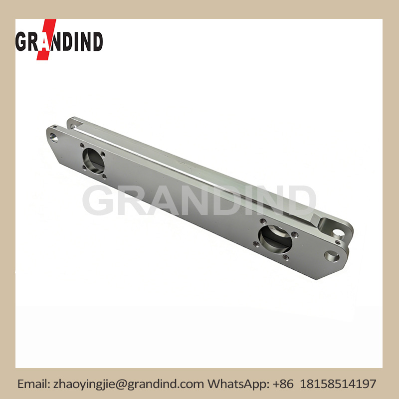 Quelles tolérances le bras mécanique de précision en aluminium CNC GI-CNC-AL-003 garantit-il ?